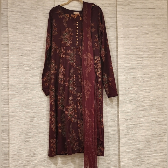 3 piece Pakistani suit Kurta Shalwar Kameez Sharara - Picture 4 of 5